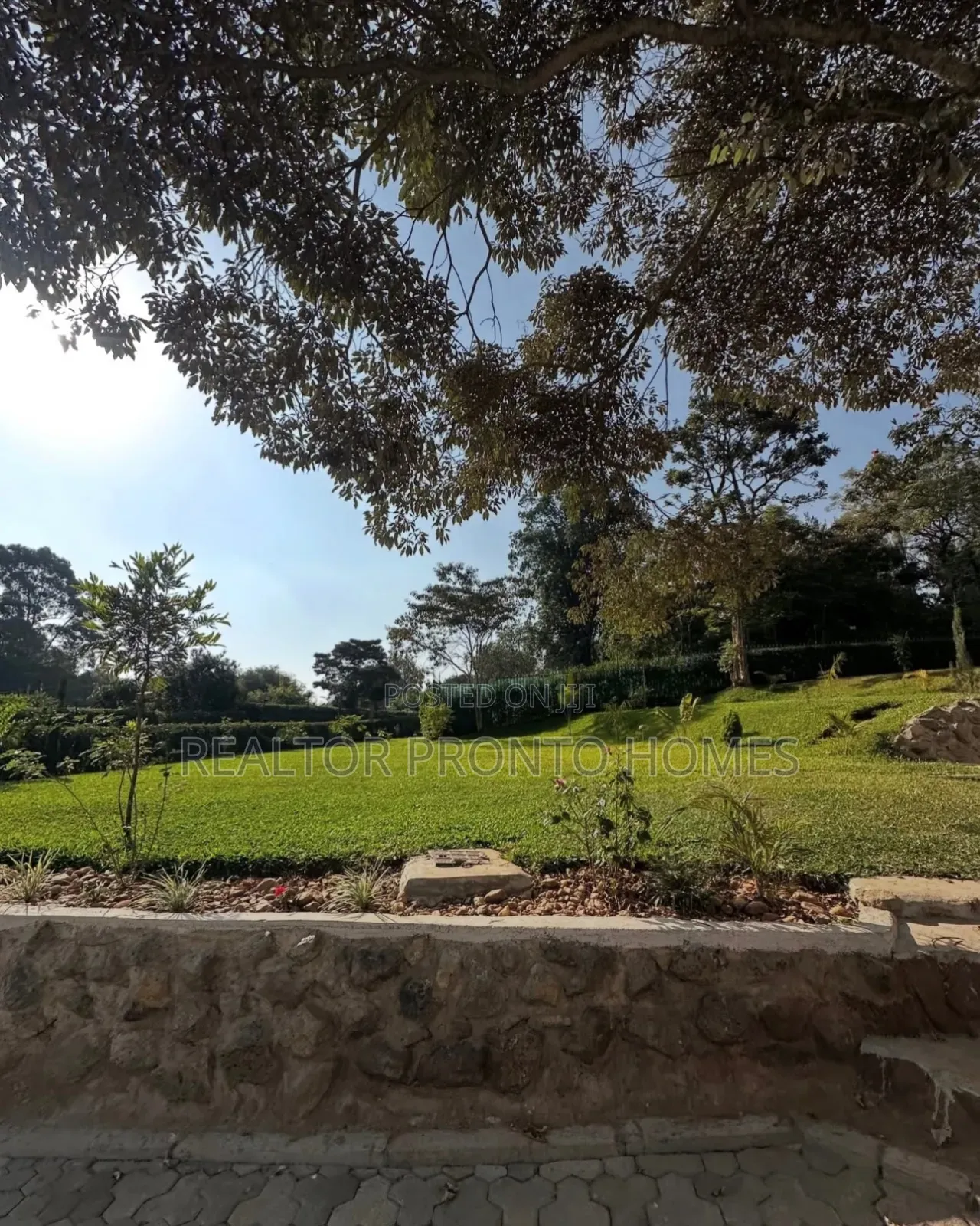 6bdrm Mansion in Karen, Hardy for sale in Hardy