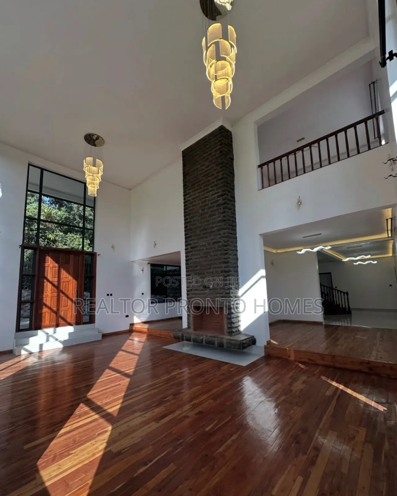 6bdrm Mansion in Karen, Hardy for sale in Hardy