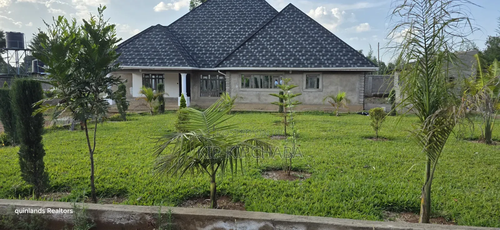 4bdrm Bungalow in Kuinet for sale in Kuinet
