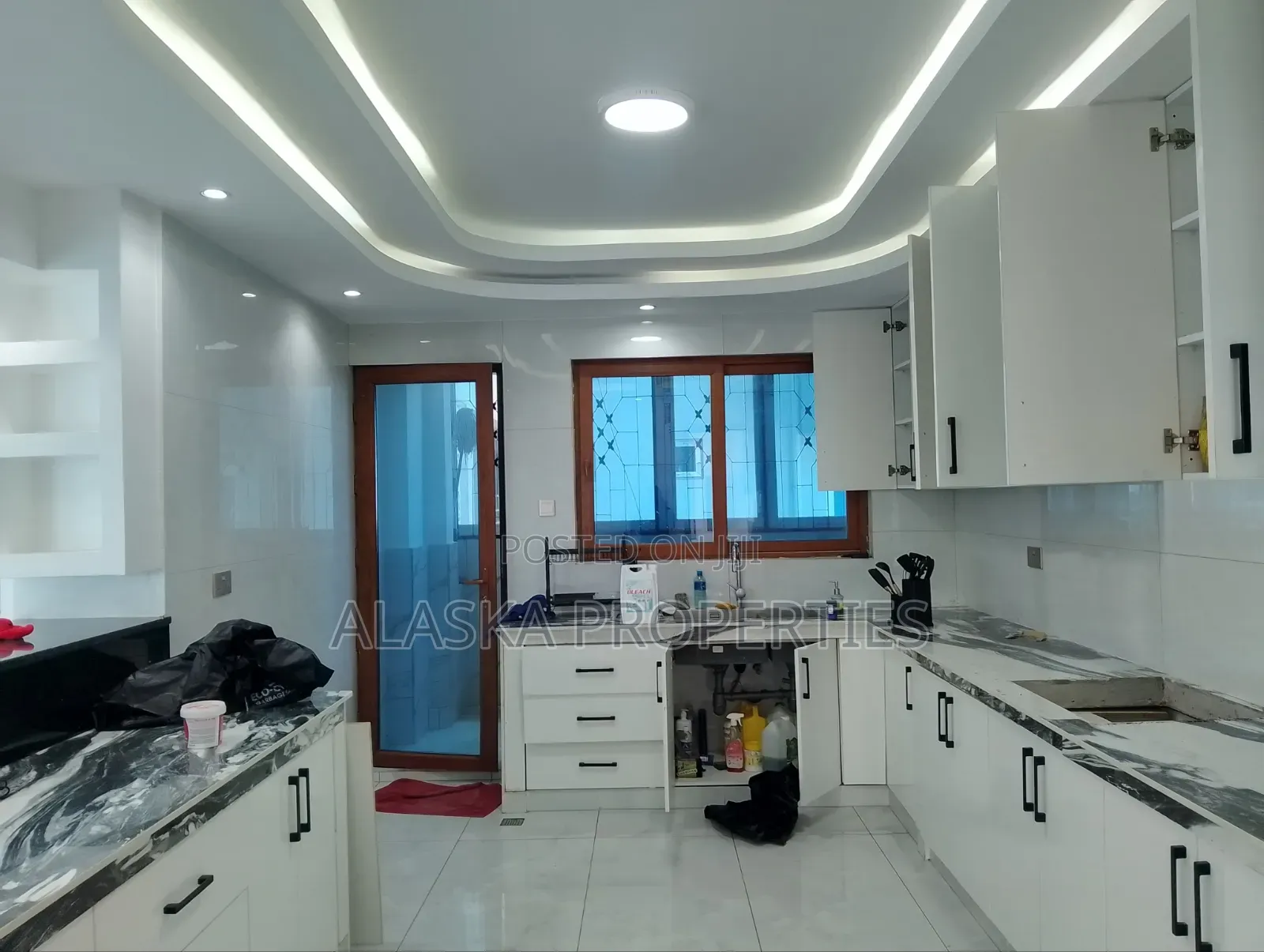 3bdrm Apartment in Nyali Cinemax for rent in Nyali Mkomani