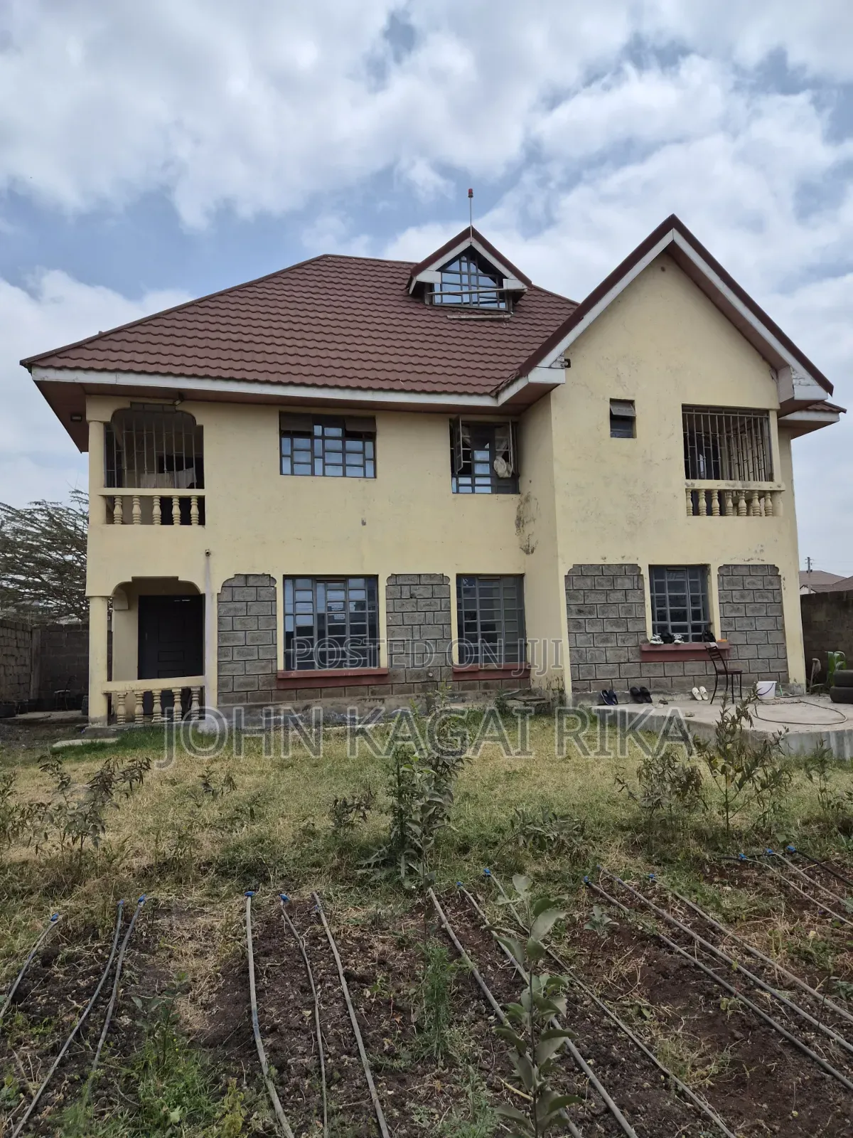 5bdrm Maisonette in Utawala for sale in Complex Utawala