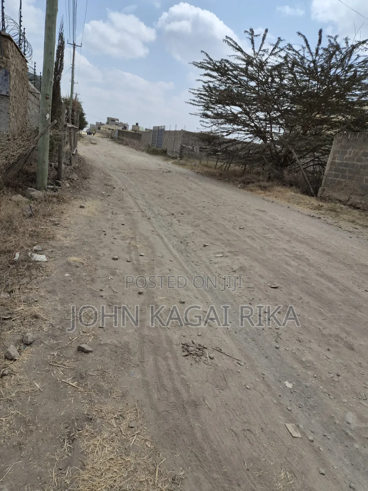 5bdrm Maisonette in Utawala for sale in Complex Utawala
