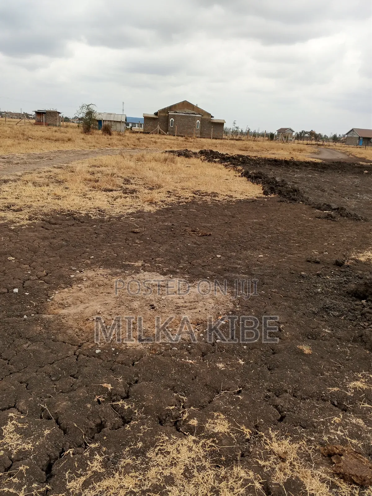 Muthaara 40 by 80 Plot in Witethie