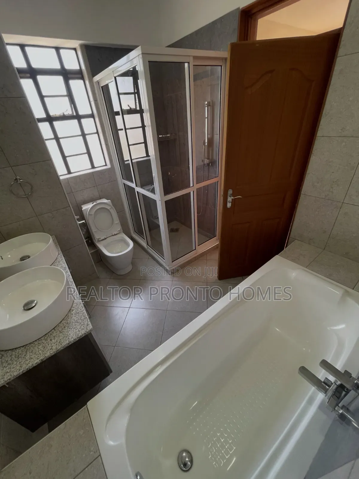 3bdrm Apartment in Yaya Center, Hurlingham for sale in Hurlingham