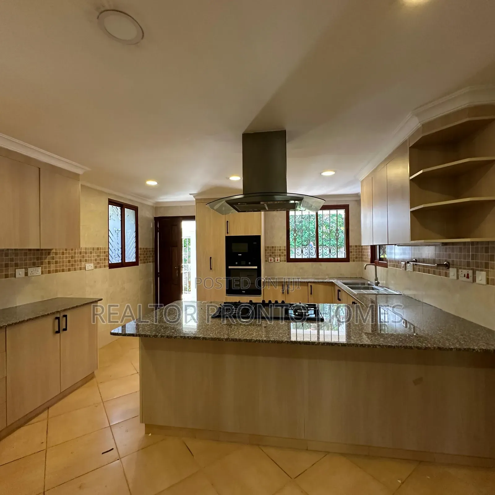 5bdrm Villa in Westlands, Spring Valley for sale in Spring Valley
