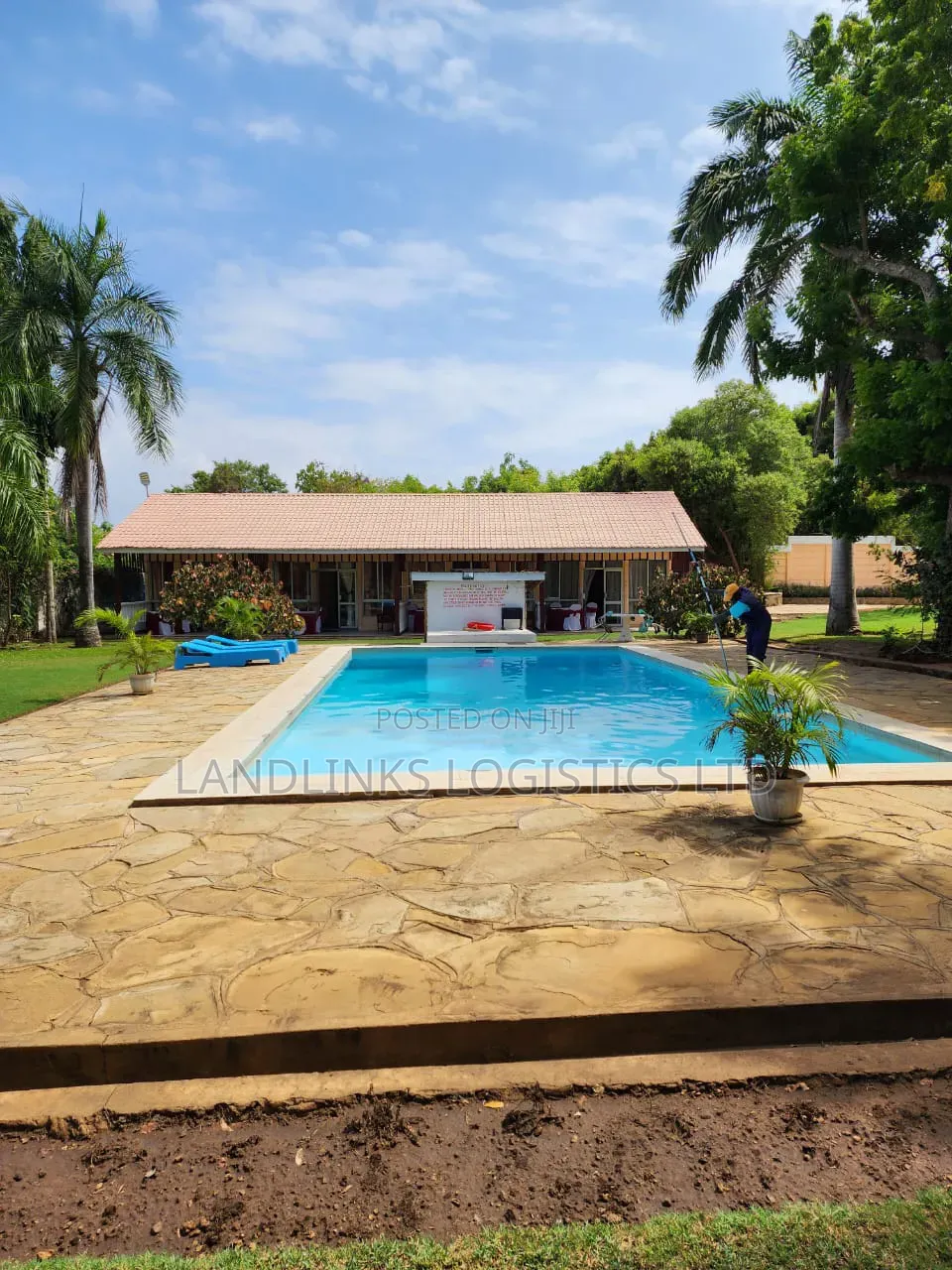 Furnished 2bdrm Villa in Nyali for sale in Nyali Mkomani