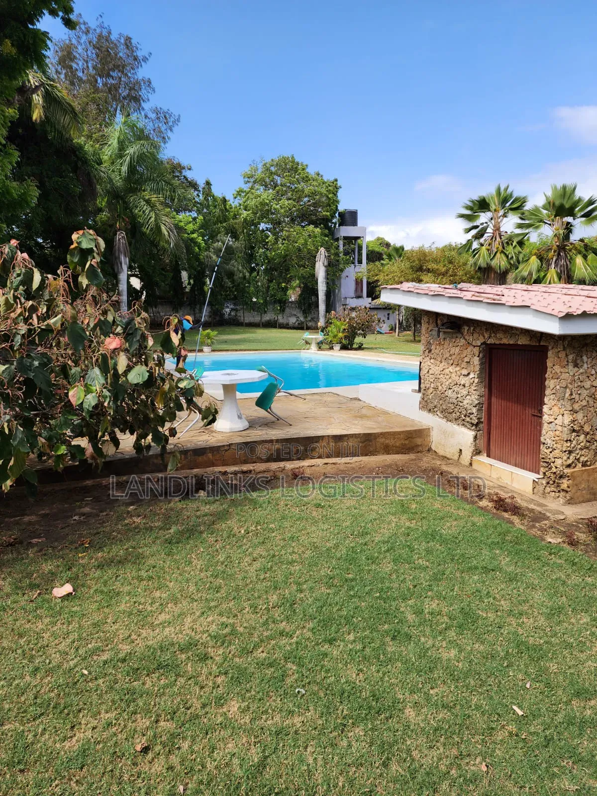 Furnished 2bdrm Villa in Nyali for sale in Nyali Mkomani