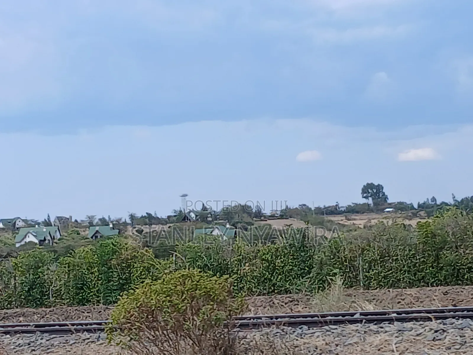 3.5 Acreas Near Mt Kenya Golf Club and Holiday Home in Nanyuki