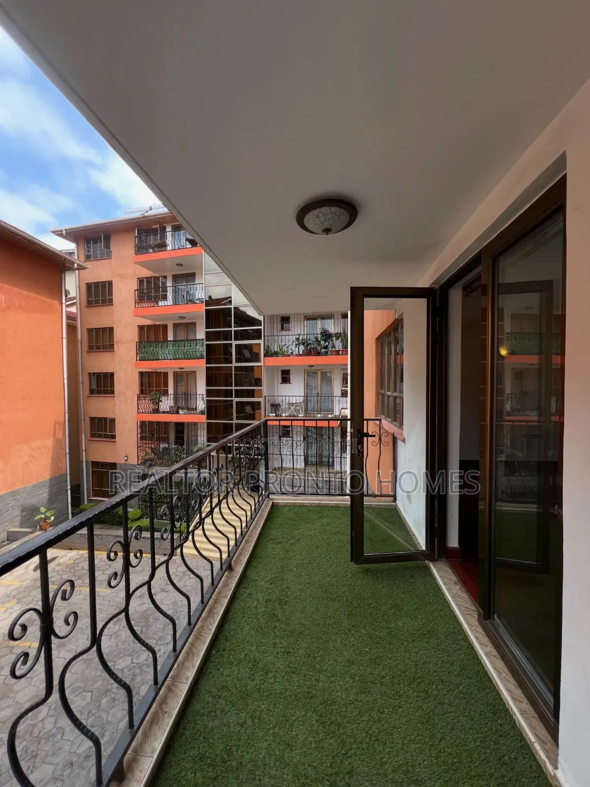 2bdrm Apartment in Lavington, Valley Arcade for rent in Valley Arcade