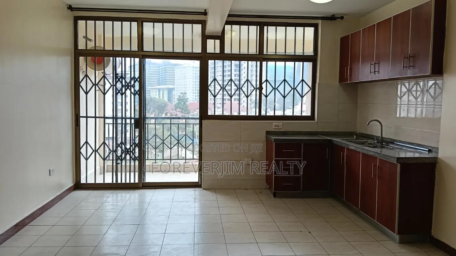 3bdrm Apartment in Dennis Pritt Road, Hurlingham for rent in Hurlingham