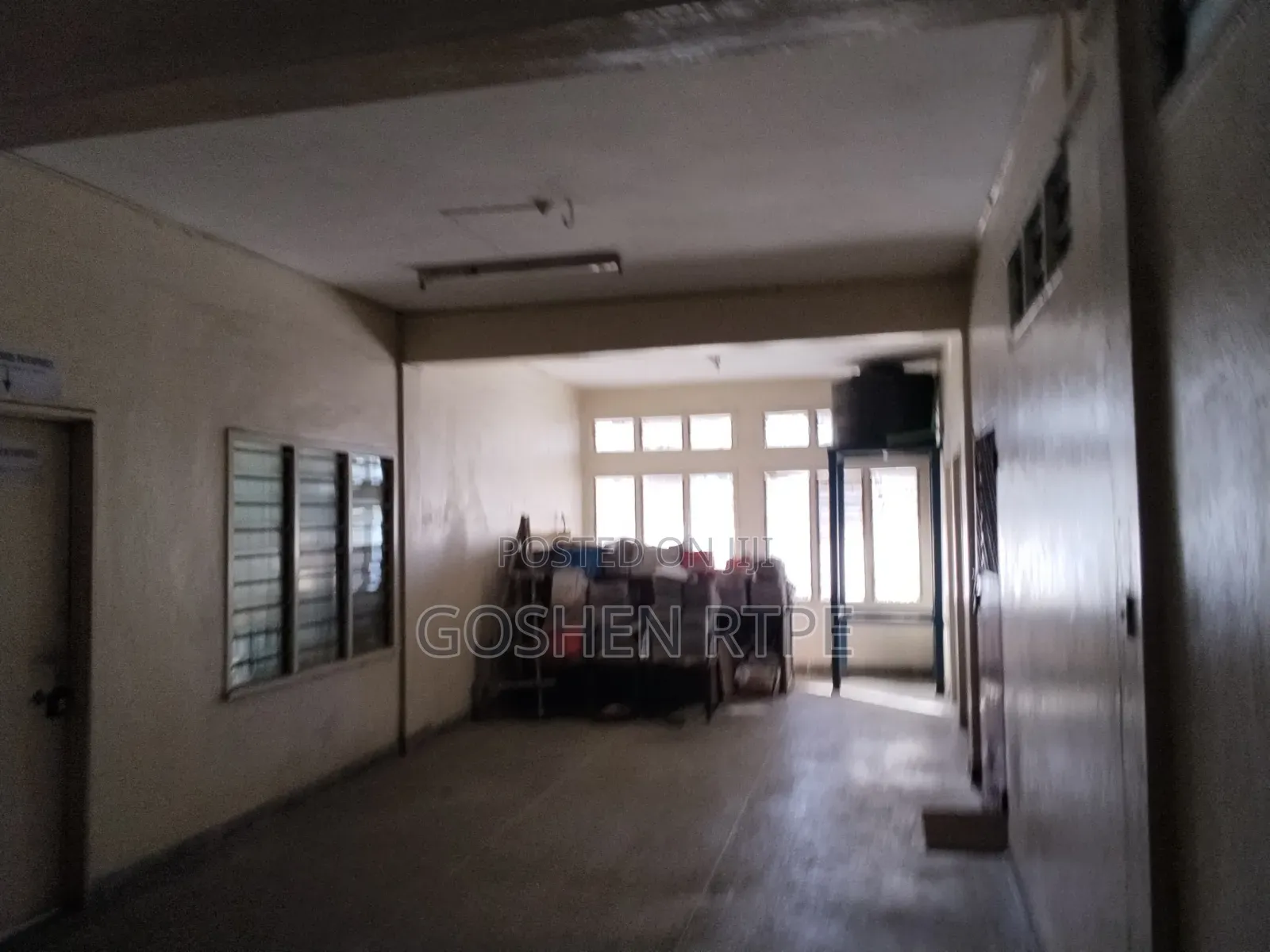 Executive Spacious Office to Let at Mombasa City (Island) in Haile Selassie Rd