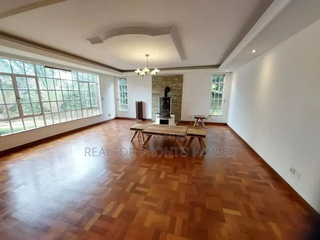 5bdrm Mansion in Runda for sale in Runda