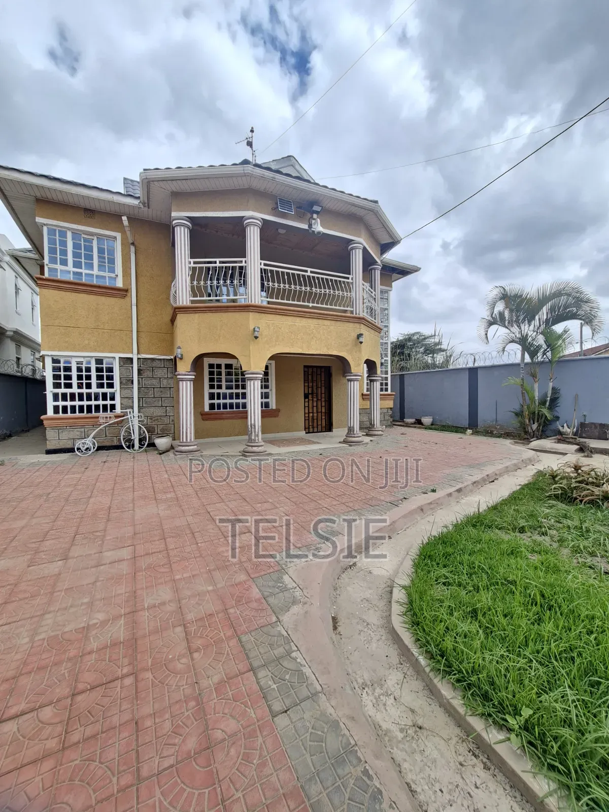 4bdrm Maisonette in Mwananchi, Gateway Mall Area for rent in Gateway Mall Area