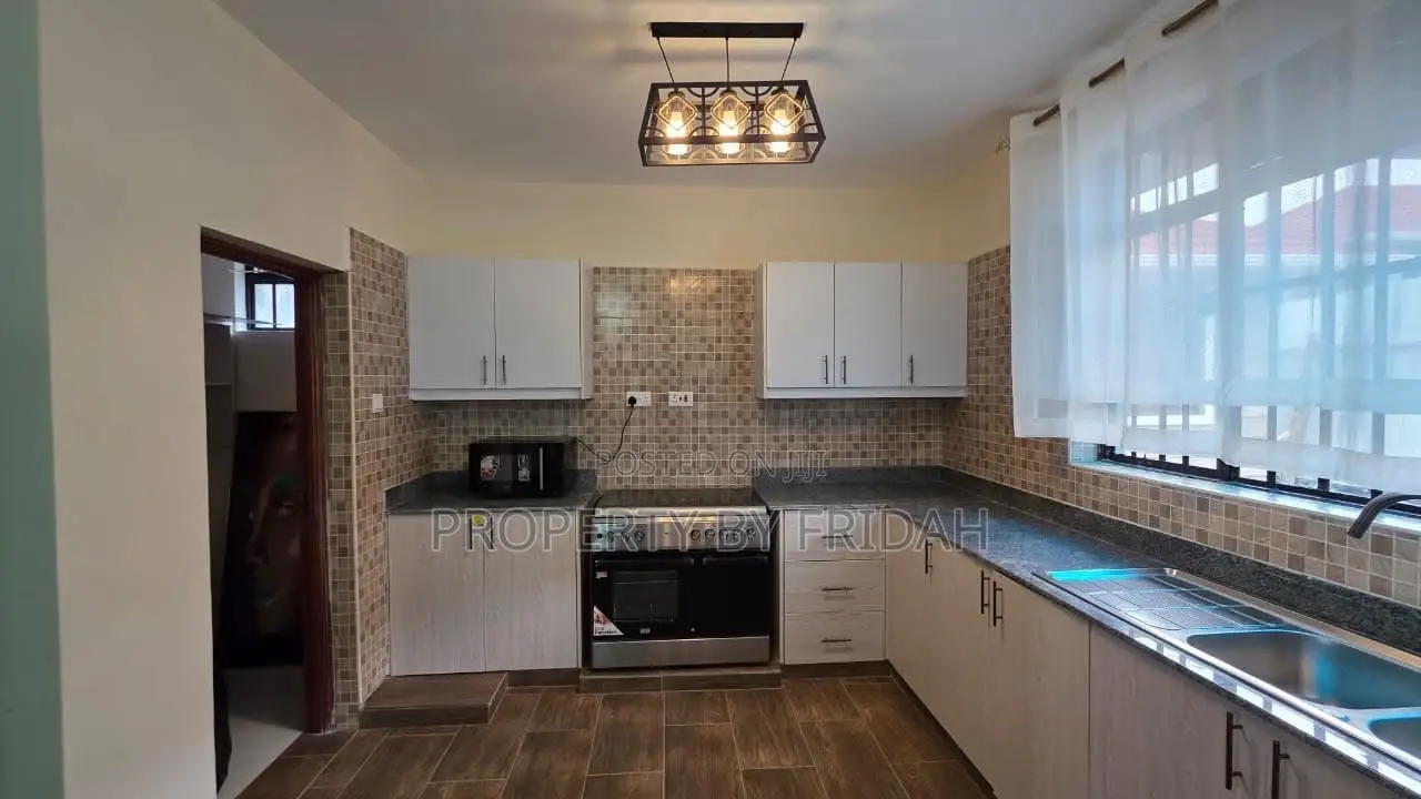 3bdrm Bungalow in Kitengela for sale in Kitengela