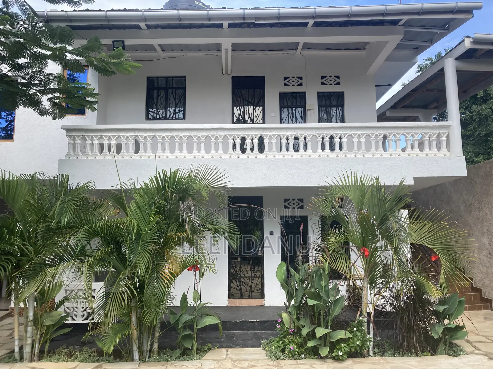 Furnished 2bdrm Block of Flats in Diani for sale in Diani