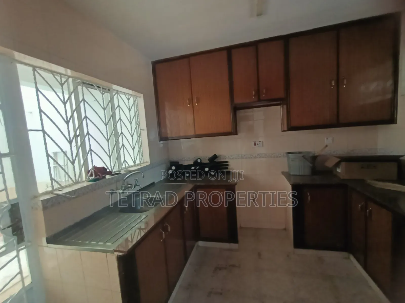 Prime 1,120 SqFt 2-Bedroom Apartment Office to Let in Westlands in Raphta Road Area