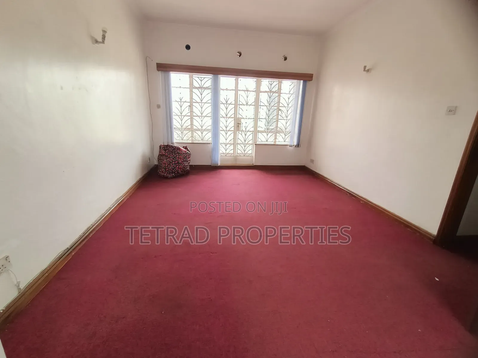 900 SqFt 2 Bedroom Apartment Office to Let in Westlands Near Sarit in Raphta Road Area
