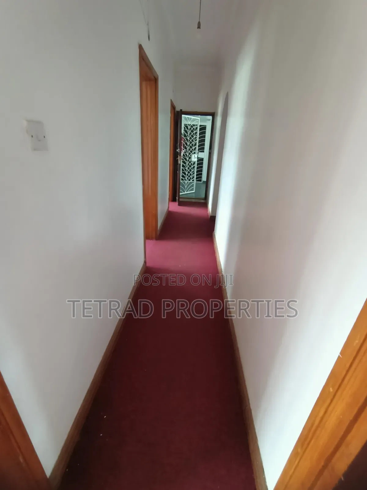 900 SqFt 2 Bedroom Apartment Office to Let in Westlands Near Sarit in Raphta Road Area
