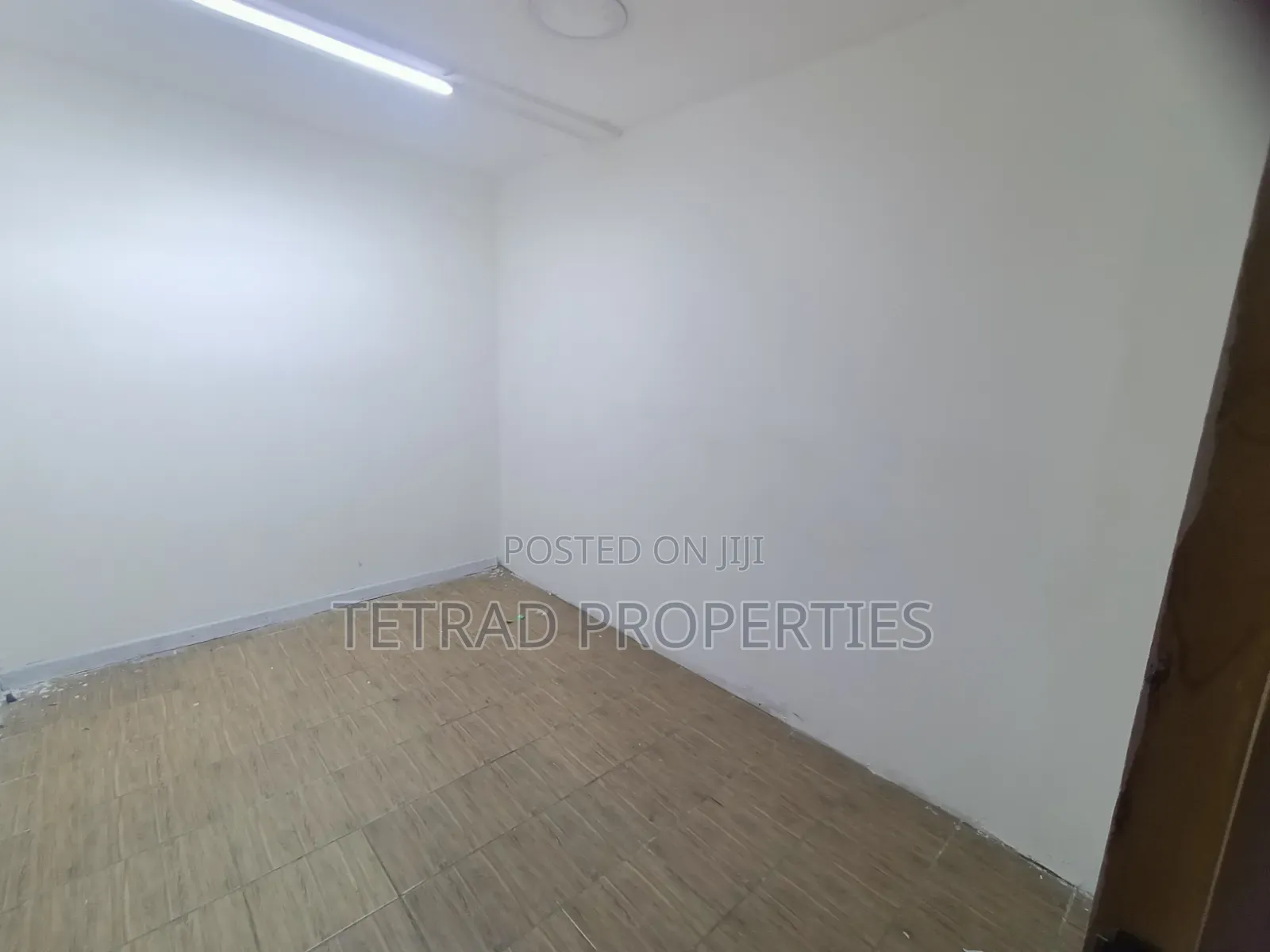 Prime 100 SQFT Office to Let in Nairobi CBD Near City Hall in Nairobi Central