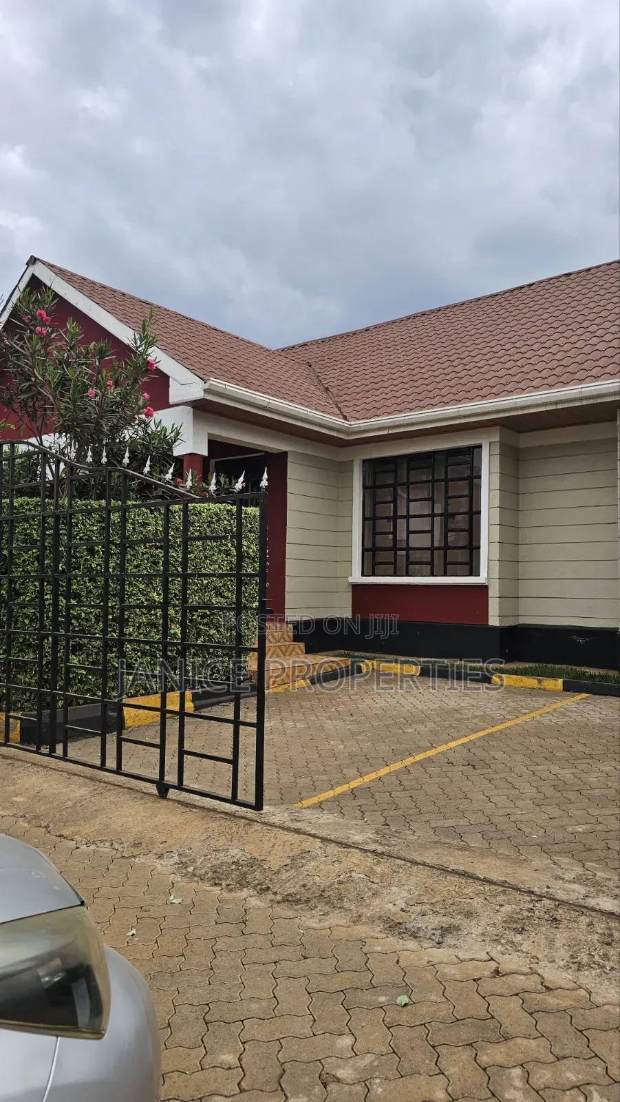 3bdrm Bungalow in Orchard Iii, Kenyatta Road / Theta  for rent in Kenyatta Road / Theta 