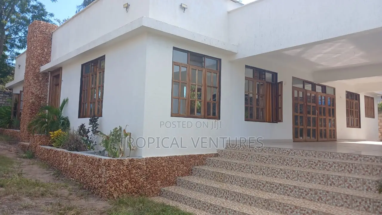 Furnished 3bdrm House in Southern Palms Area., Diani for sale in Diani