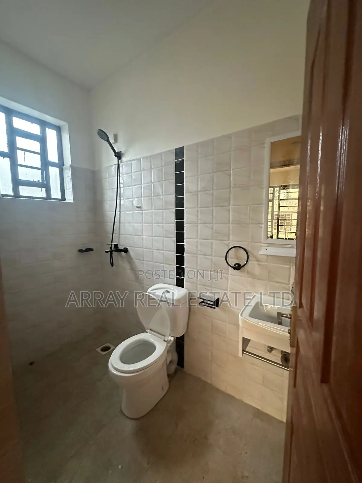 3bdrm Bungalow in Karai for sale in Karai