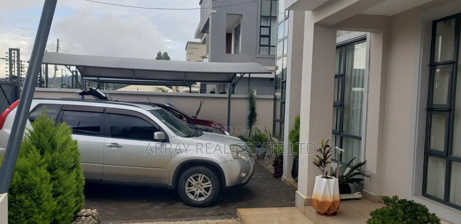 4bdrm Maisonette in Karai for sale in Karai
