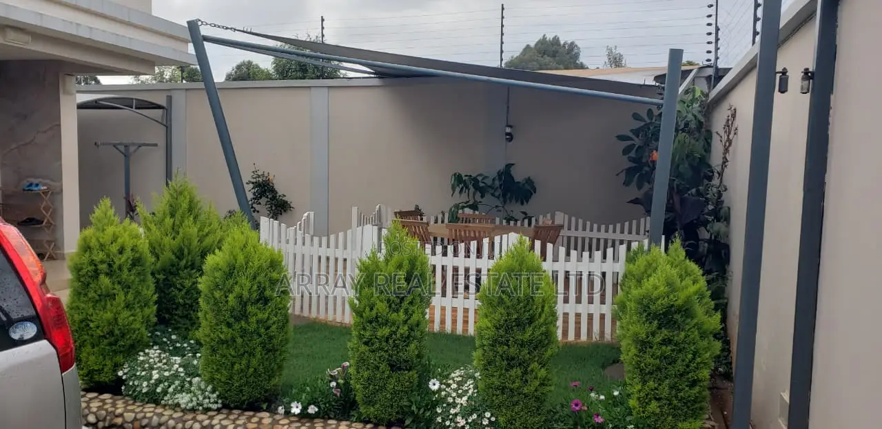 4bdrm Maisonette in Karai for sale in Karai