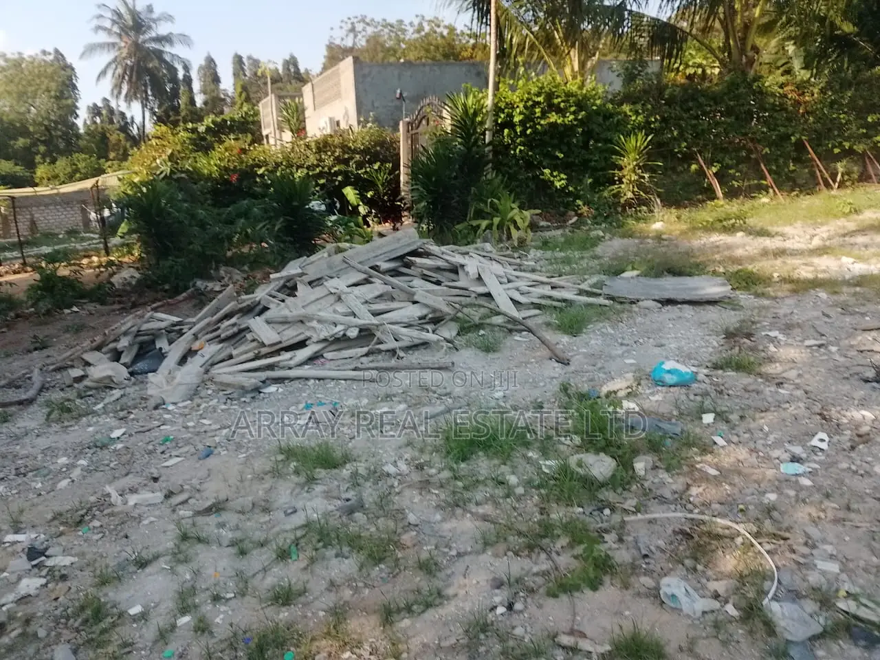 100*100 Plot in Sunpark Malindi Going for 6m in Town Centre