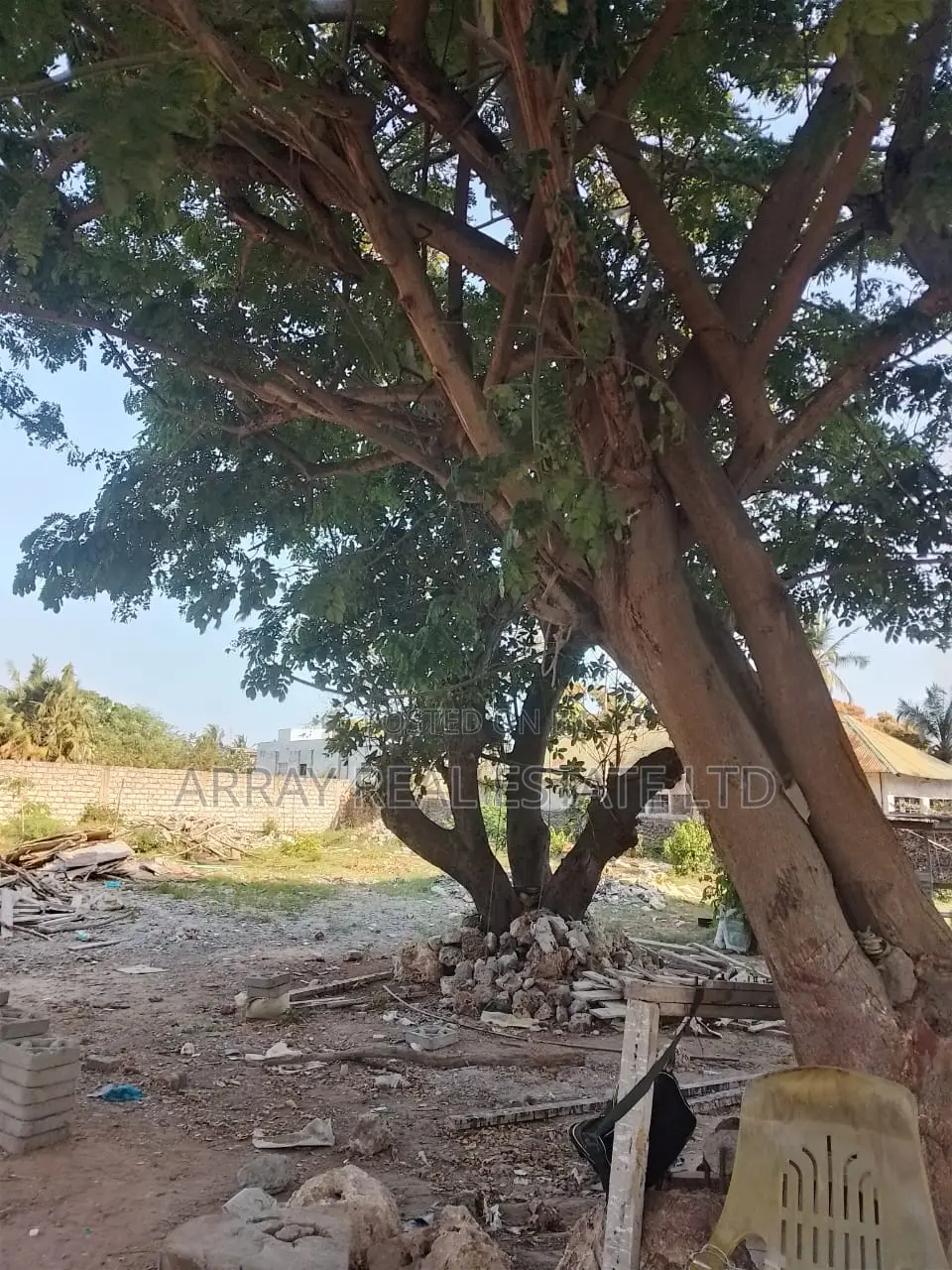 100*100 Plot in Sunpark Malindi Going for 6m in Town Centre