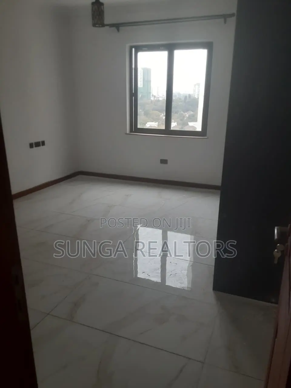 3bdrm Apartment in Makueni Rd., Kileleshwa for sale in Kileleshwa