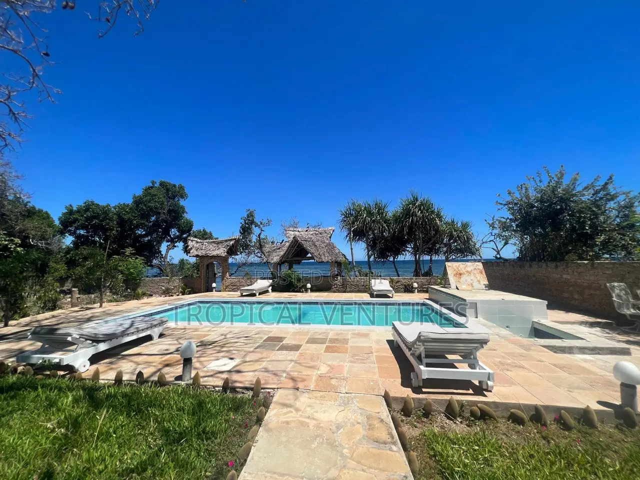 Furnished 4bdrm Villa in Msambweni Beach, Diani for sale in Diani