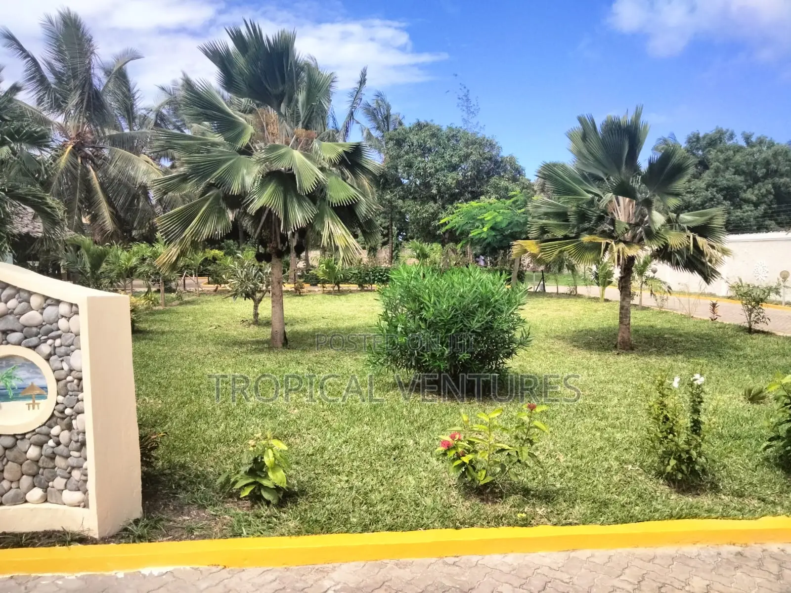 Furnished 5bdrm Villa in Palm Villas Diani for sale in Diani