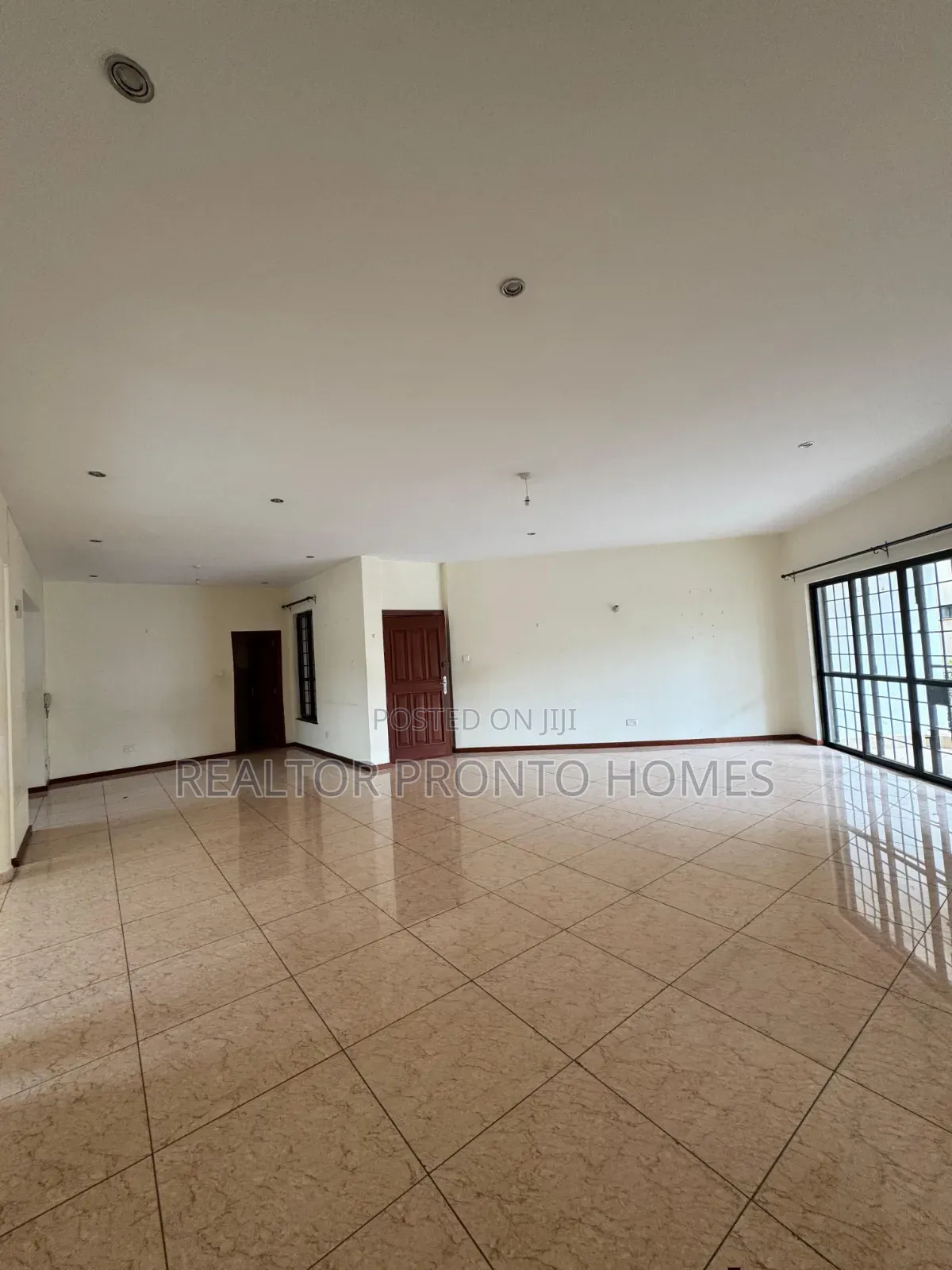 3bdrm Apartment in Riverside Drive for rent in Riverside Drive