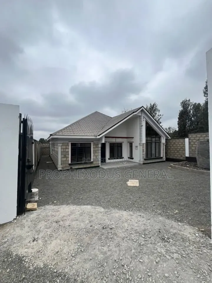 4bdrm Bungalow in Matasia for sale in Matasia