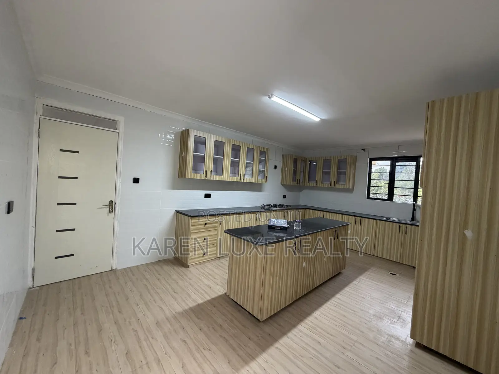 5bdrm Villa in Karen for rent in Karen