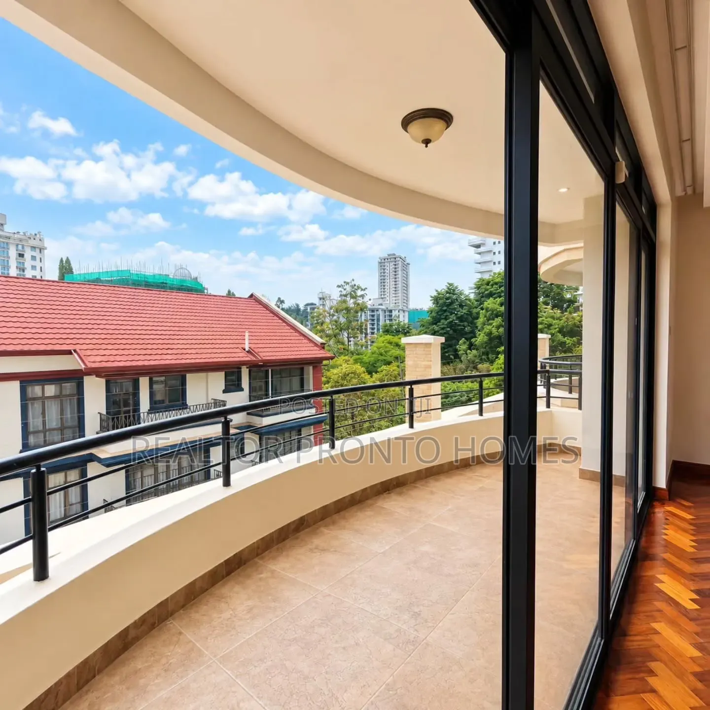 4bdrm Duplex in Riverside Drive for rent in Riverside Drive
