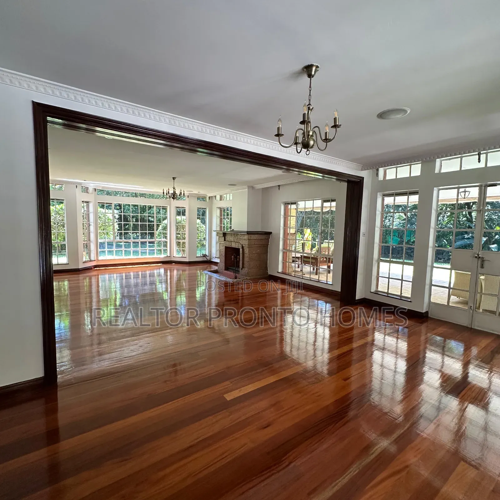 5bdrm Villa in Rosslyn for rent in Rosslyn