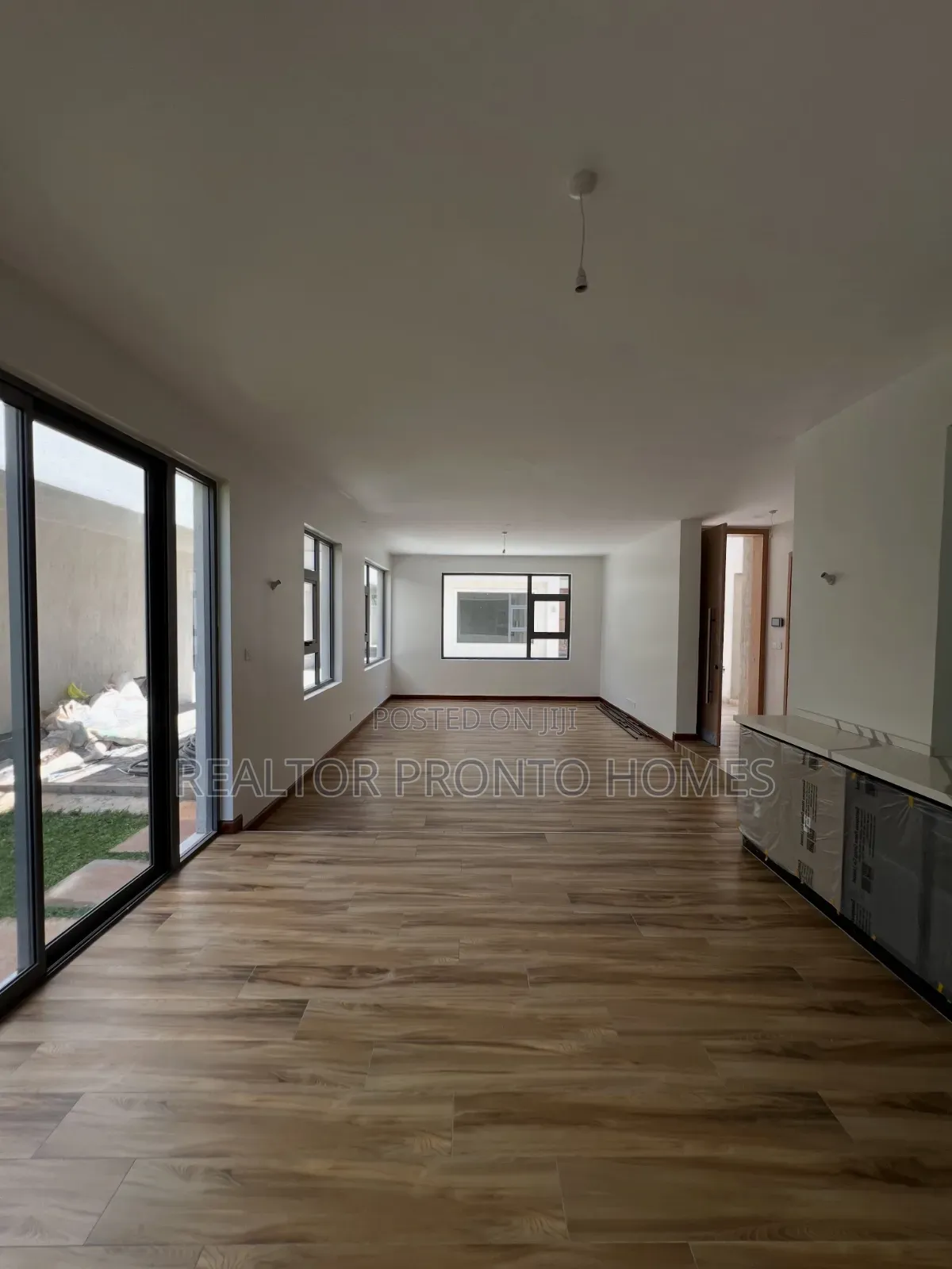 6bdrm Villa in Lavington, Muthangari for sale in Muthangari