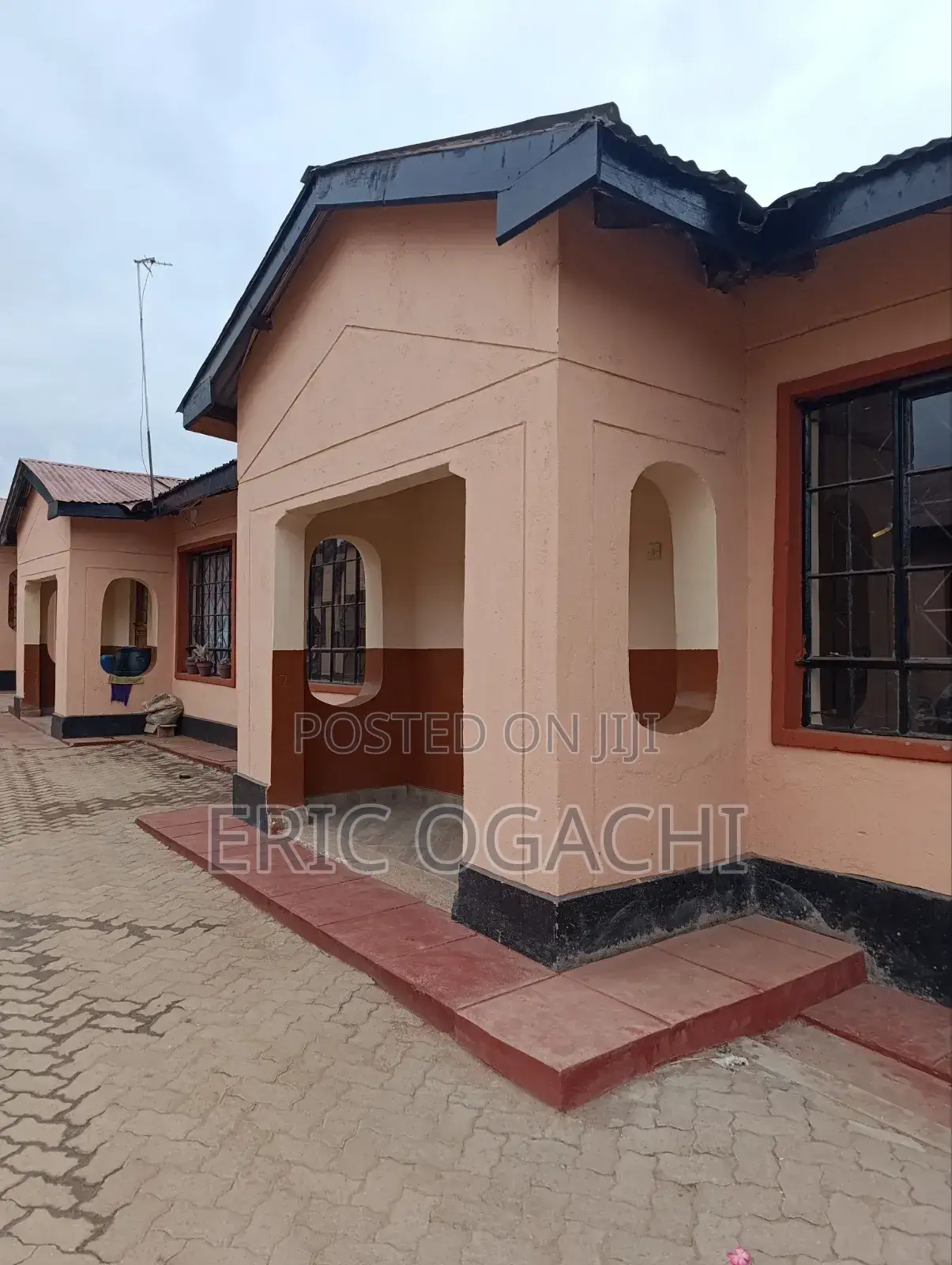 2bdrm Bungalow in Kinoo 87 Area for rent in Kinoo
