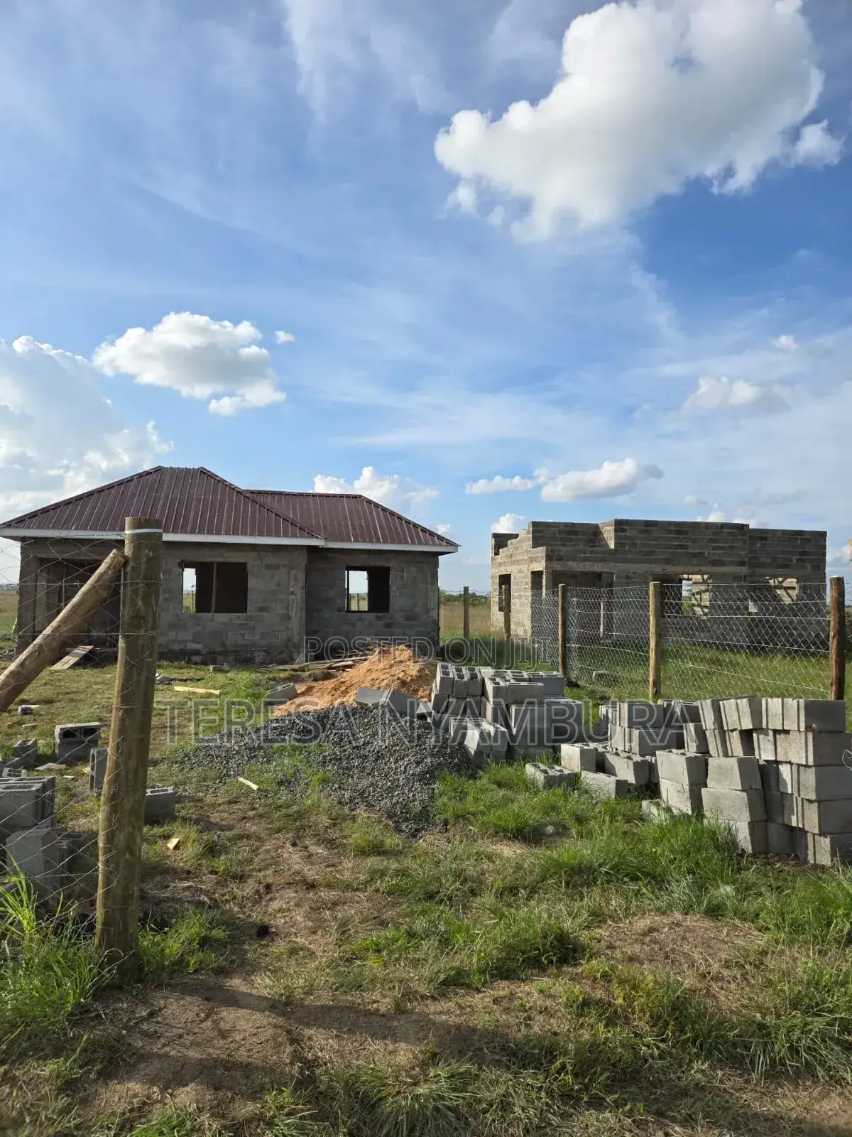 50/100 Residential Plot on Sale in Mbirikani