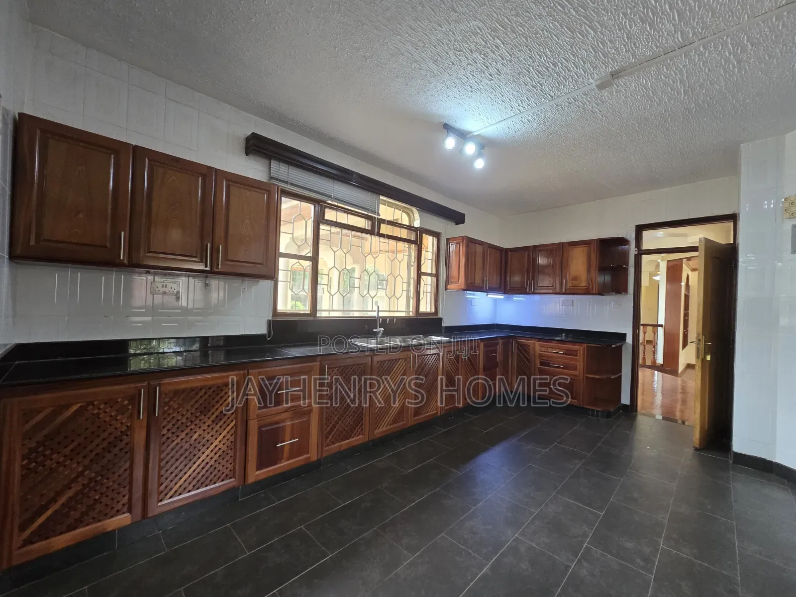 5bdrm House in Runda for sale in Runda