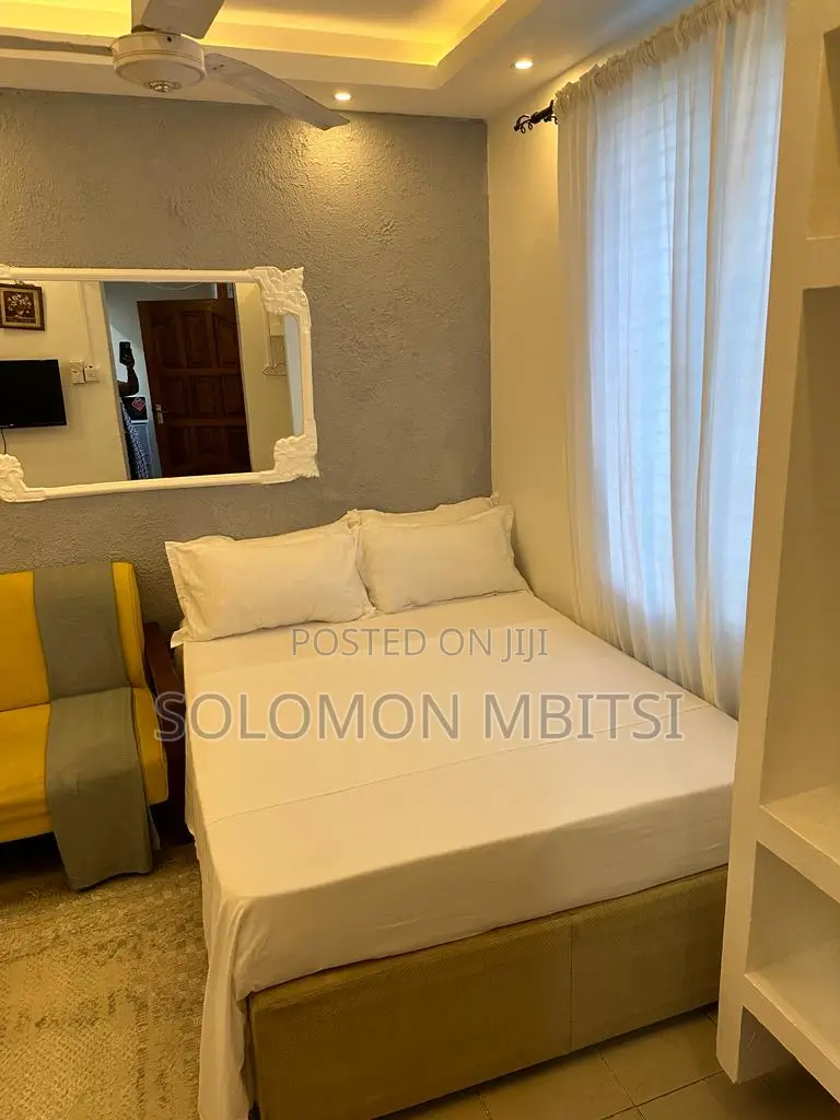 Studio Airbnb in Nyali KRA, Mombasa in Ziwa la Ngombe