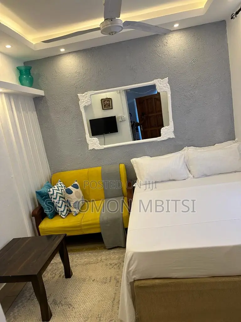 Studio Airbnb in Nyali KRA, Mombasa in Ziwa la Ngombe
