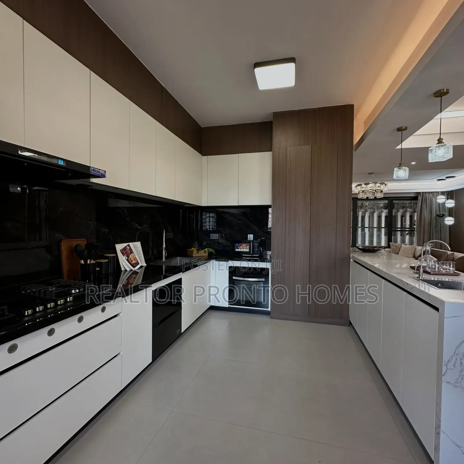 3bdrm Apartment in Kilimani, Hurlingham for sale in Hurlingham