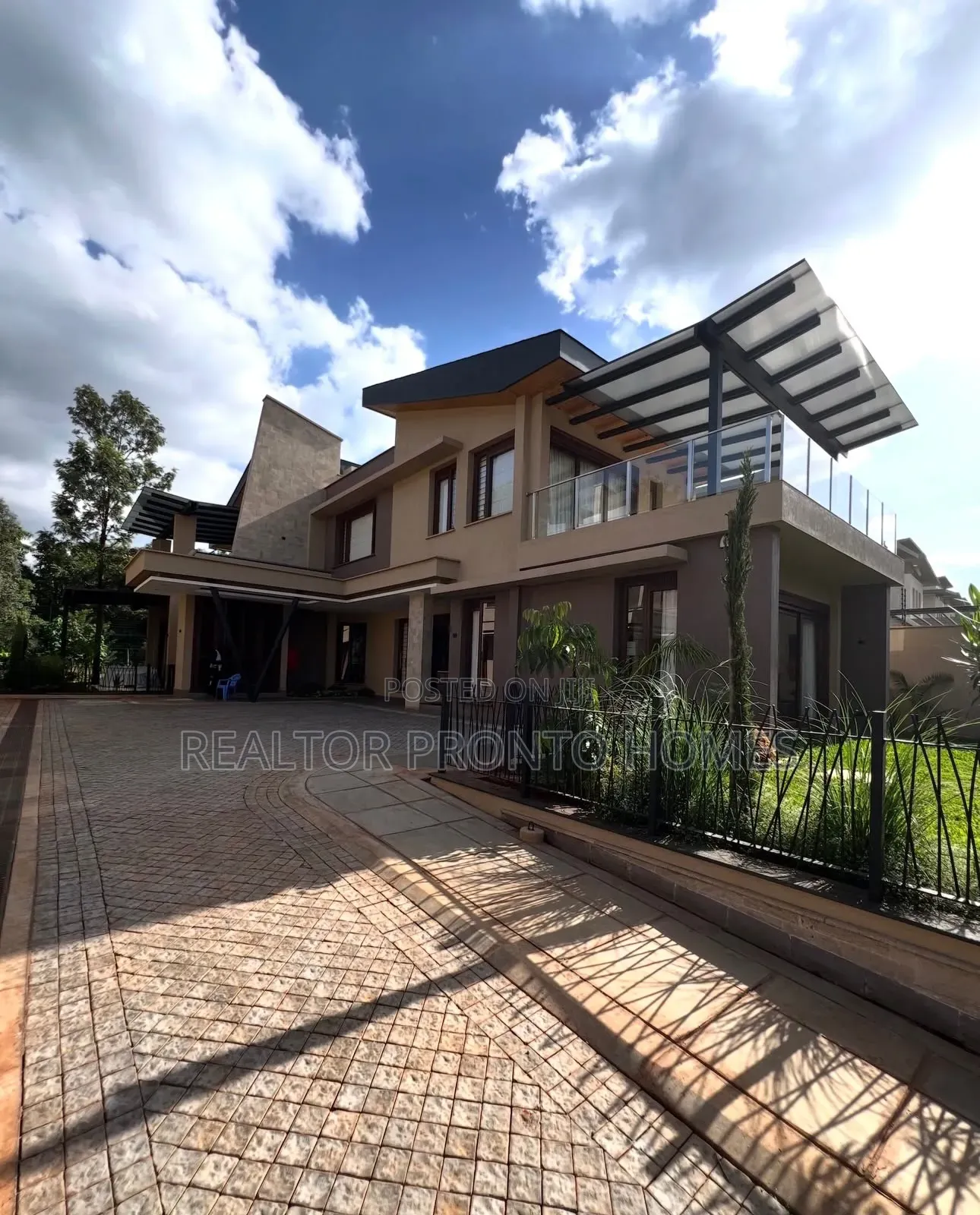 Furnished 4bdrm Villa in Runda for sale in Runda
