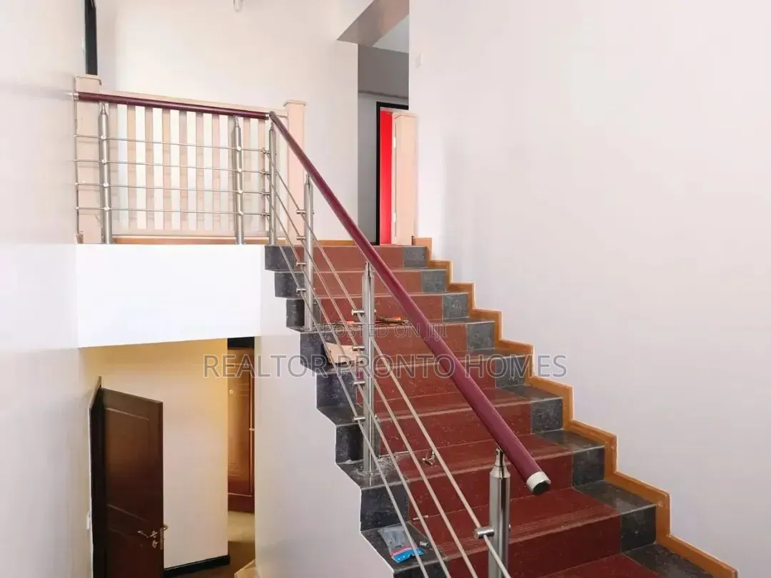 5bdrm Villa in Lavington, Muthangari for rent in Muthangari