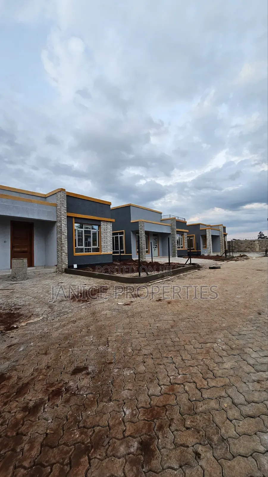 3bdrm Bungalow in Ararat Gardens, Kenyatta Road / Theta for sale in Kenyatta Road / Theta 
