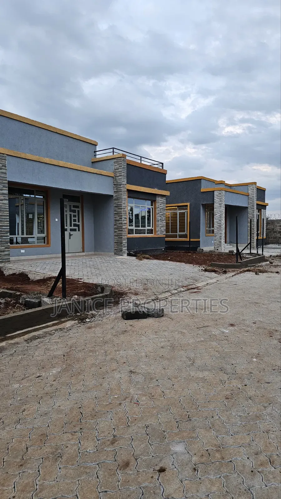 3bdrm Bungalow in Ararat Gardens, Kenyatta Road / Theta for sale in Kenyatta Road / Theta 