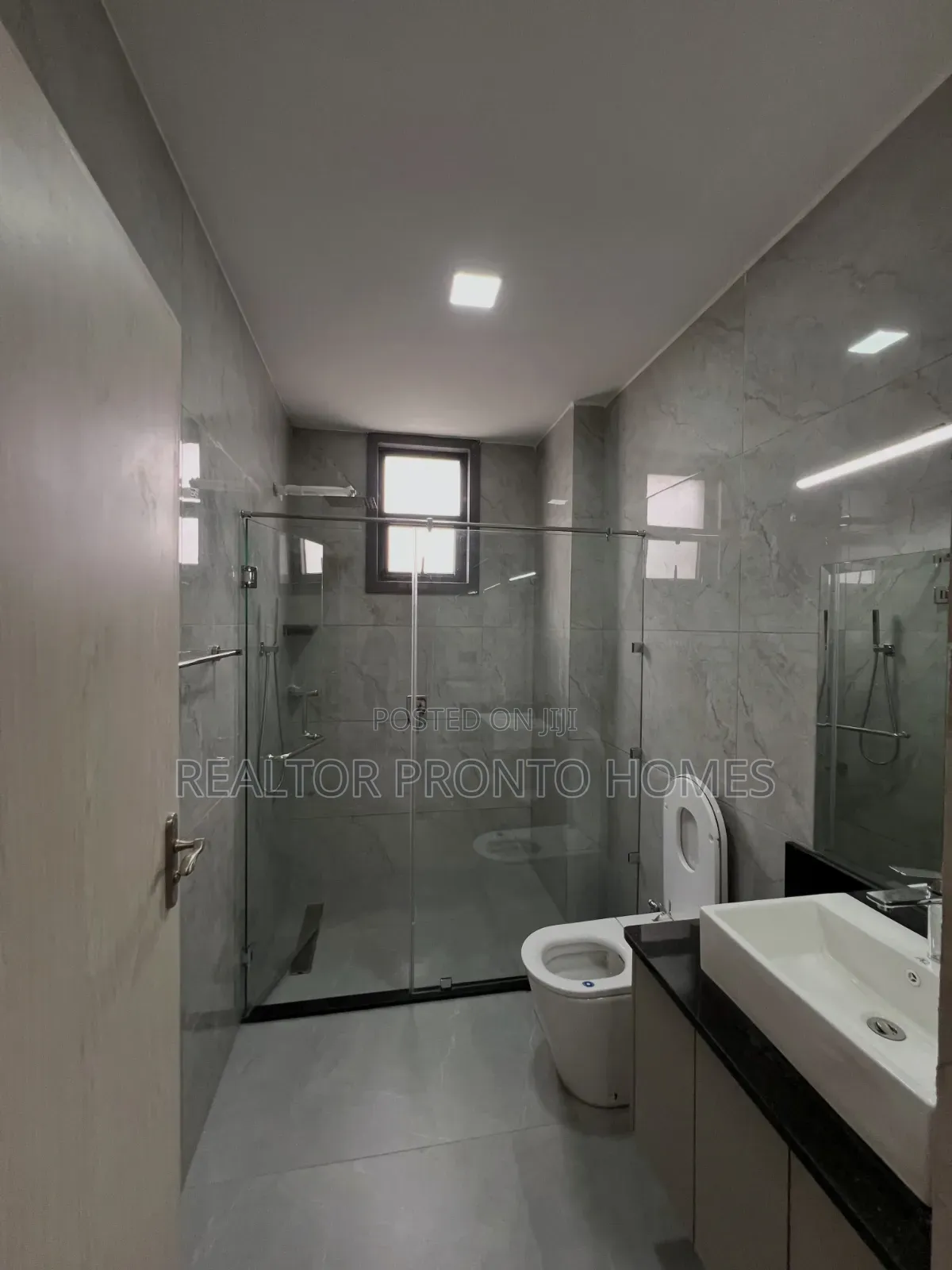 2bdrm Apartment in Lavington, Valley Arcade for rent in Valley Arcade